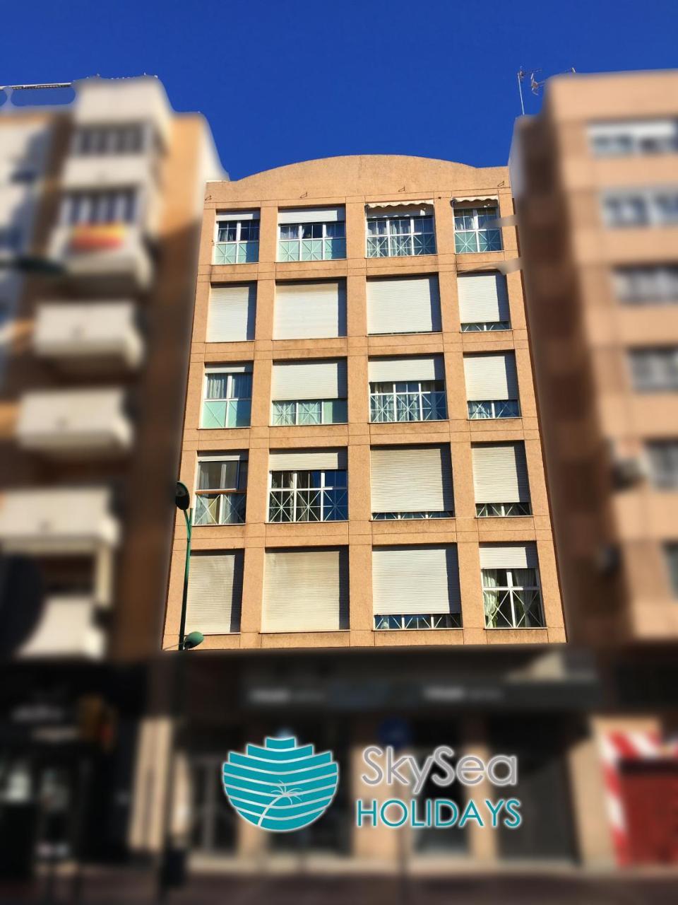 Апартаменты Skysea Holidays Malaga Alameda Экстерьер фото