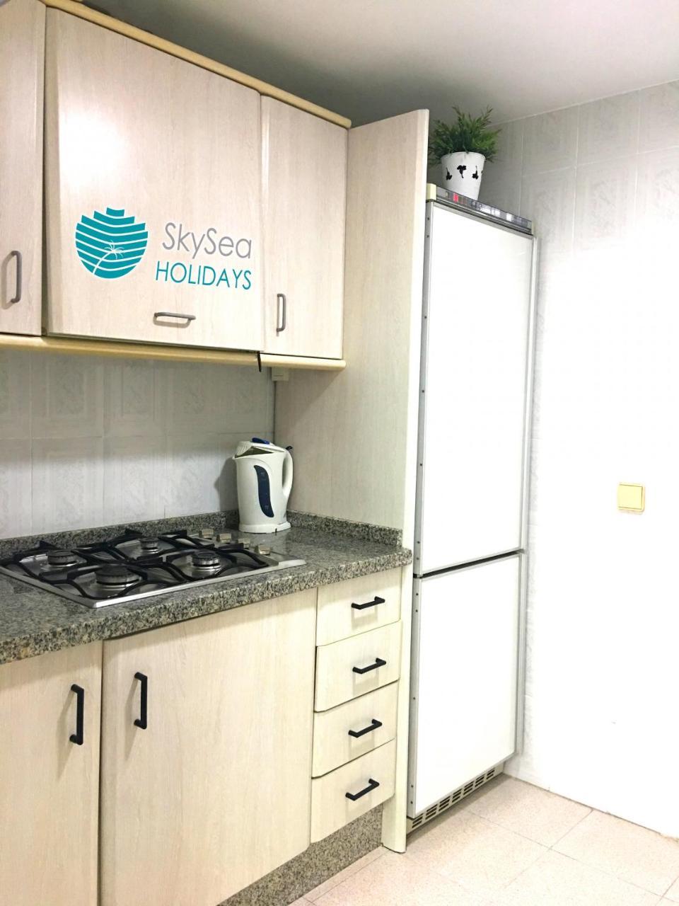 Апартаменты Skysea Holidays Malaga Alameda Экстерьер фото